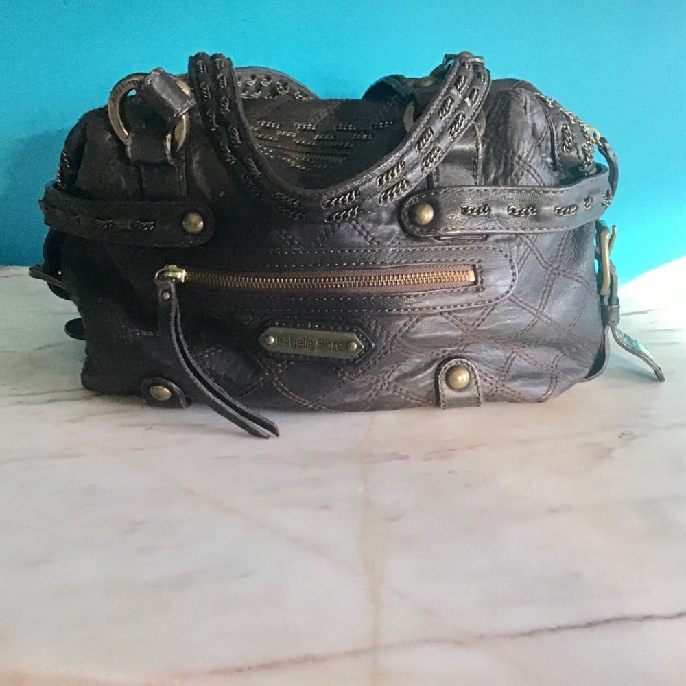 ⛔️SOLD⛔️Isabella Fiore Chain-Link Leather Handbag